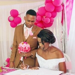 Meet your Posher, Miranie